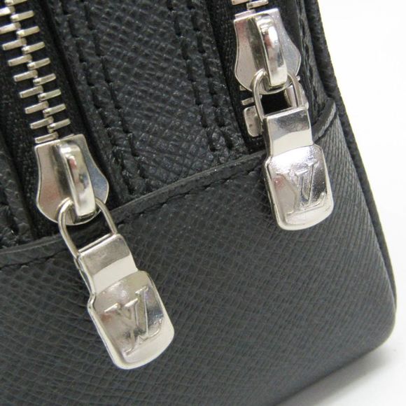 Louis Vuitton Pavel Black Leather Clutch Bag (Pre-Owned) - Picture 7 of 10